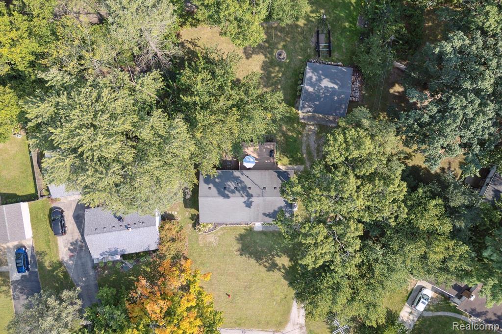 550 ROSELANE Drive, Howell, MI 48843 — Photo 48
