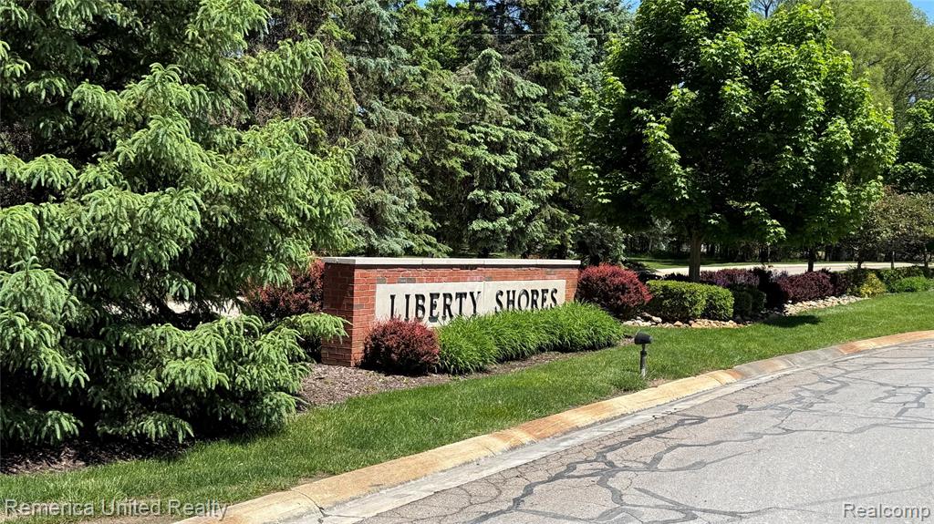 4260 McCormick Drive, Linden, MI 48451 — Photo 14