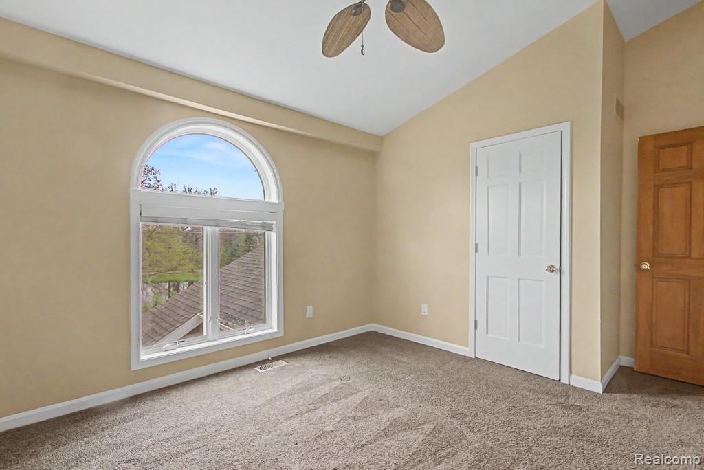 1160 S Garner Road, Milford, MI 48380 — Photo 27