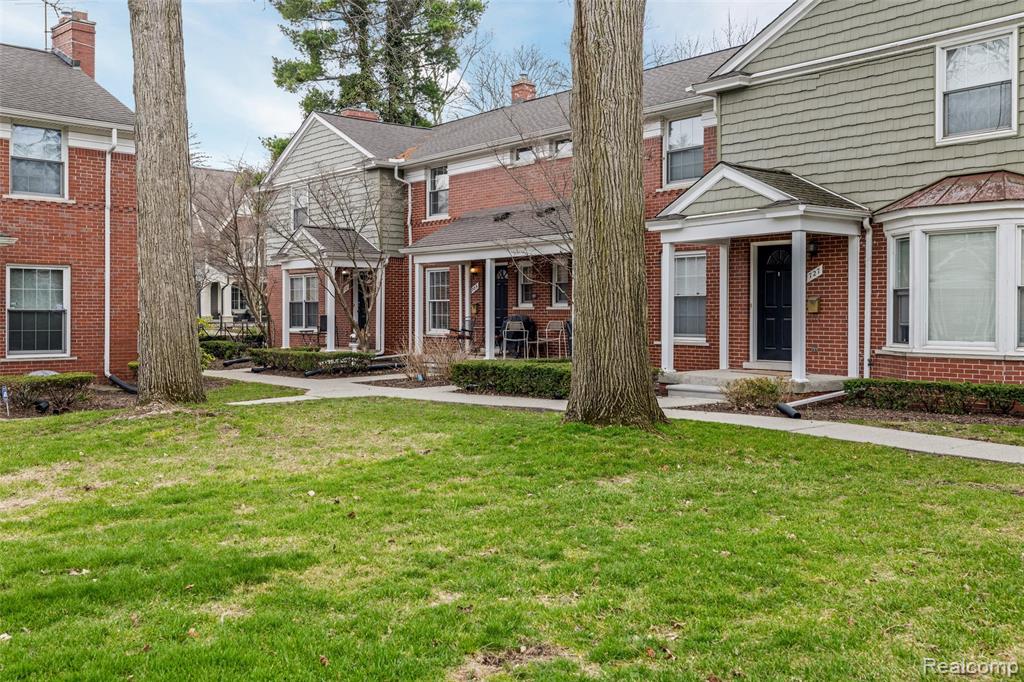 723 N Old Woodward Avenue, 5, Birmingham, MI 48009 — front exterior