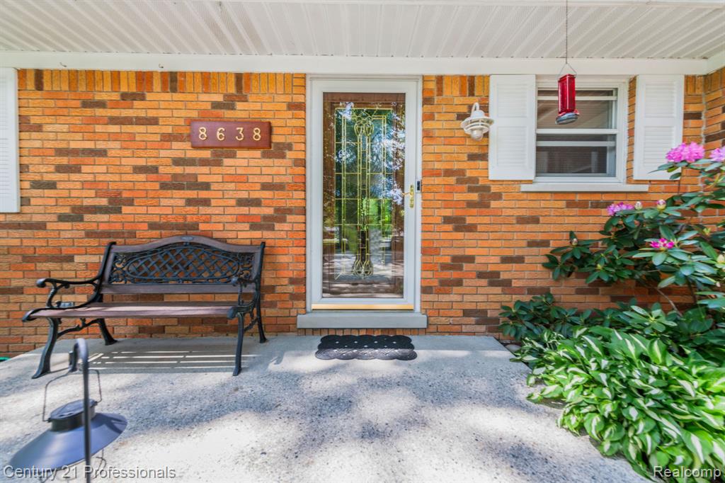 8638 Stone Road, Clay, MI 48001 — Photo 5