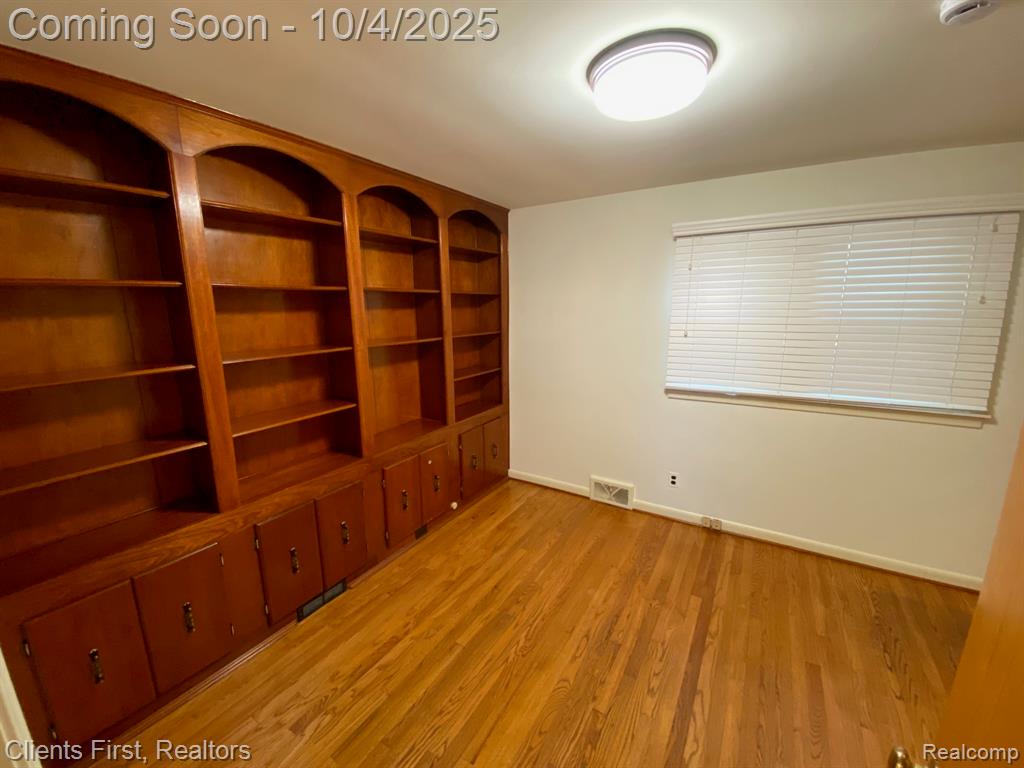 6040 OLD ORCHARD Drive, Bloomfield Hills, MI — Photo 30