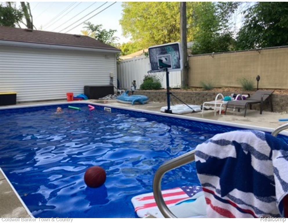 1420 Butler Boulevard, Howell, MI 48843 — Photo 5