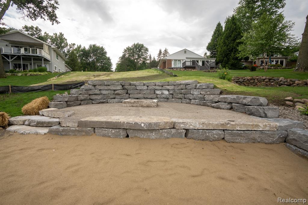 10418 KING Road, Davisburg, MI 48350 — Photo 59
