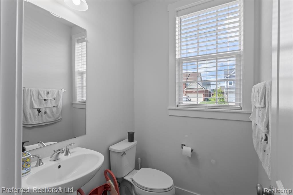 50800 MAYWOOD, Canton, MI 48188 — Photo 30
