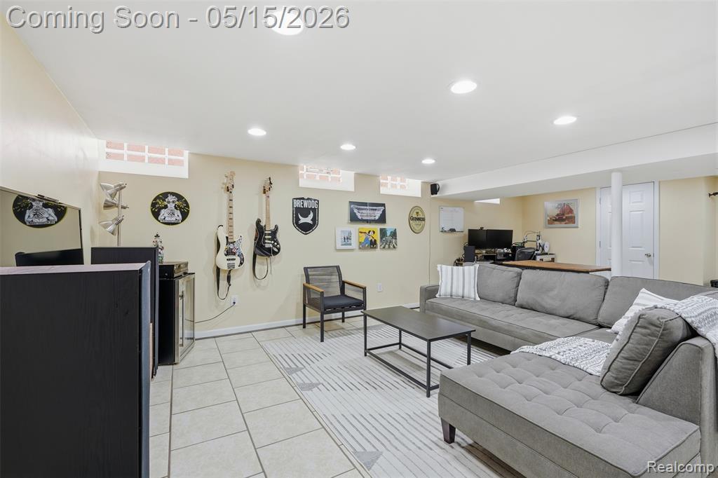 1333 Fontaine Avenue, Madison Heights, MI 48071 — Photo 30