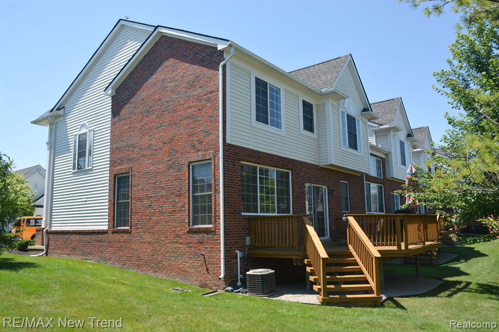 41855 Mitchell Road, Novi, MI — Photo 2