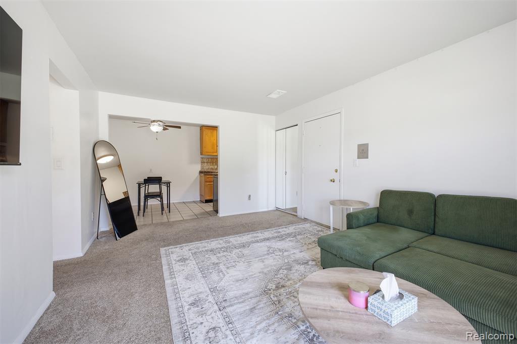 9921 Allen Pointe Drive, 4, Allen Park, MI 48101 — Photo 6