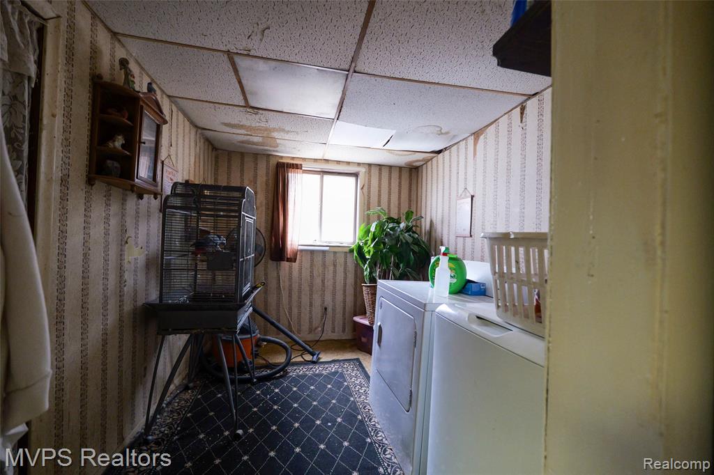 1721 Moffat Road, Leonard, MI 48367 — Photo 12