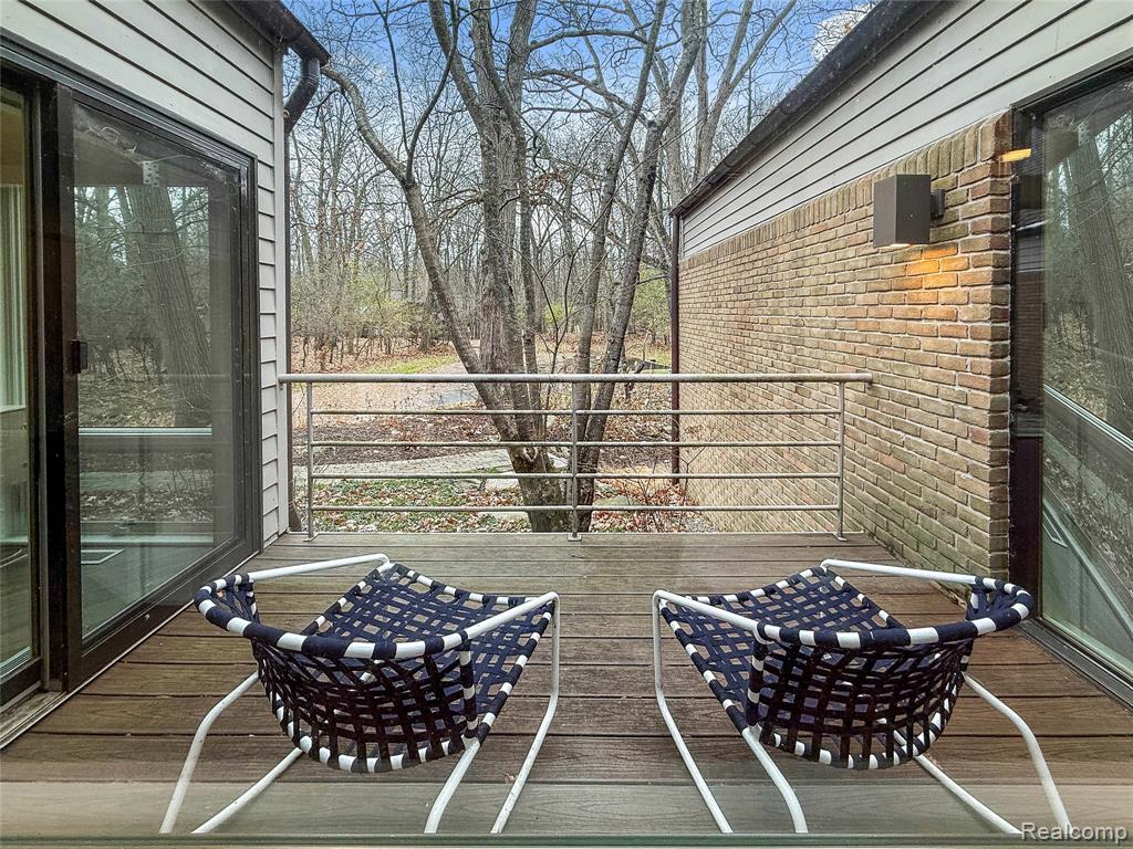 4766 Overton Cove, Bloomfield Hills, MI 48302 — Photo 28