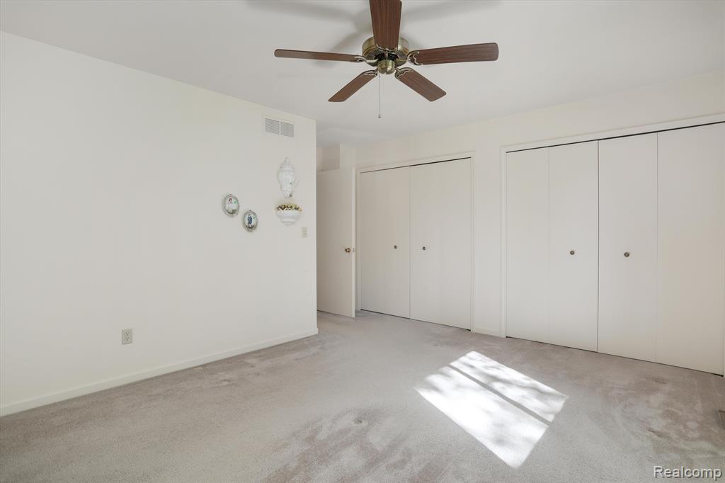 9735 HAWTHORNE GLEN Drive, Grosse Ile, MI 48138 — Photo 24