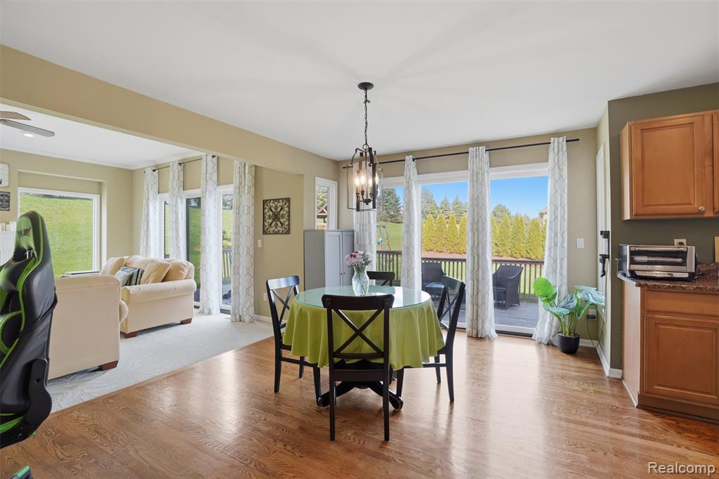 13982 Pleasant View Court, Plymouth, MI 48170 — Photo 10