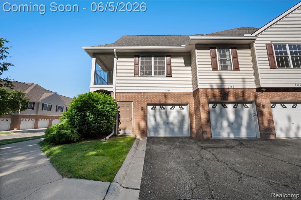 730 Amberly Drive, C, Waterford, MI 48328 — Photo 22