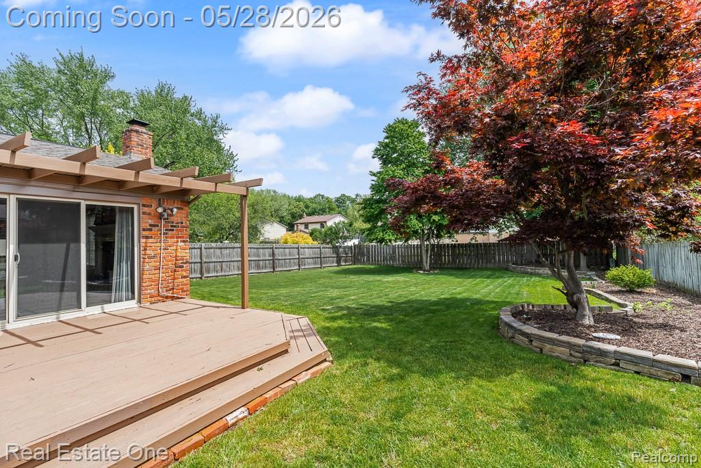 40788 Executive Drive, Sterling Heights, MI 48313 — Photo 27