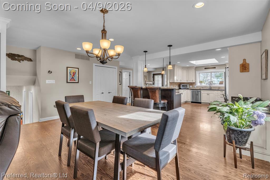 4869 Motorway Drive, Waterford, MI 48328 — Photo 19