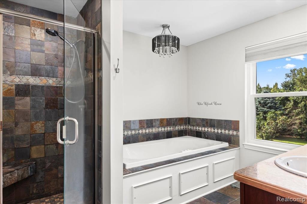 9327 Huron Park Drive, Brighton, MI 48116 — Photo 22