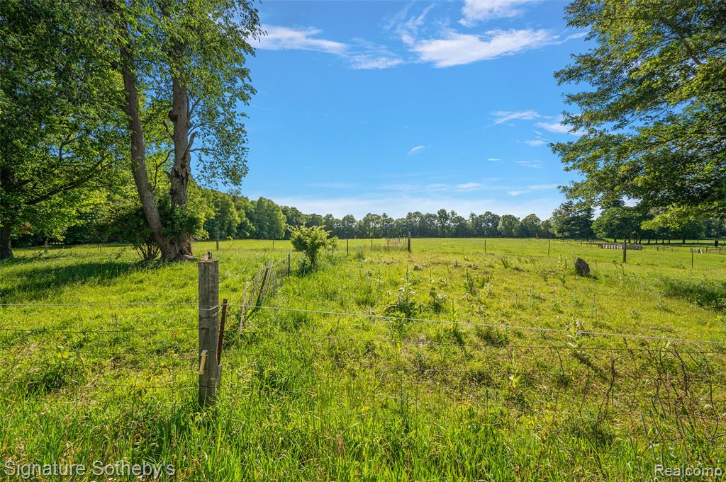 3915 McGinnis Road, Holly, MI 48442 — Photo 14
