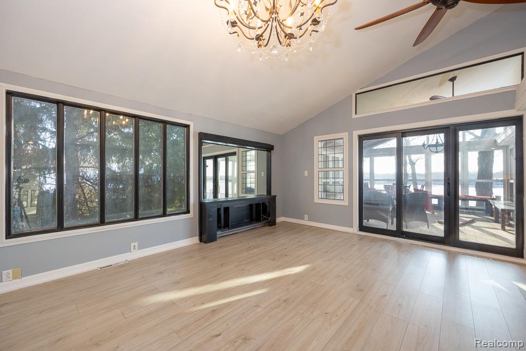 6005 Upper Straits Boulevard, West Bloomfield, MI 48324 — Photo 36