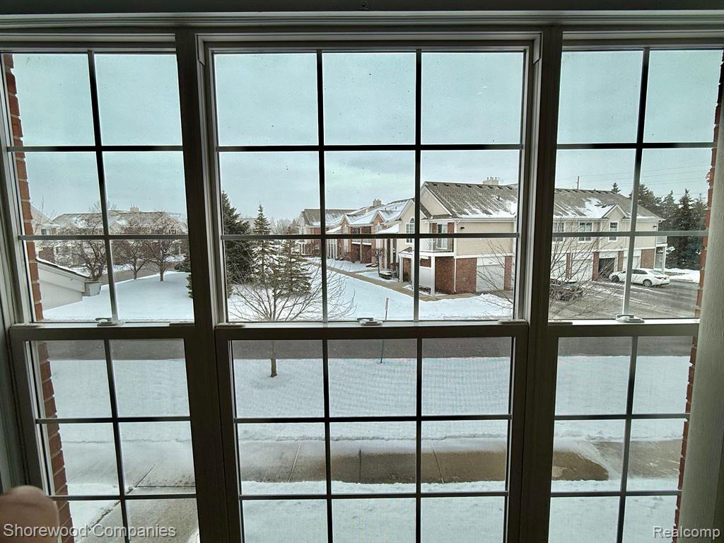 46116 Rhodes Drive, Macomb, MI 48044 — Photo 16