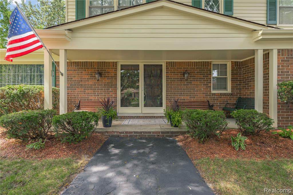 41846 Sutters Lane, Northville, MI 48168 — Photo 39