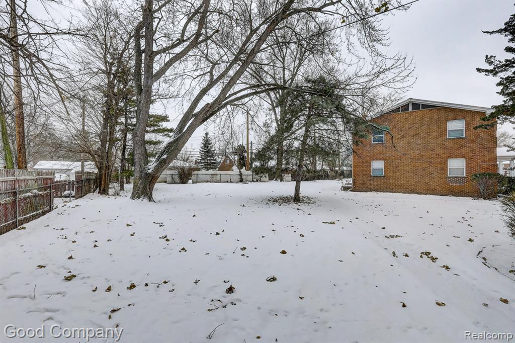6958 Town Lane, Dearborn Heights, MI 48127 — Photo 34