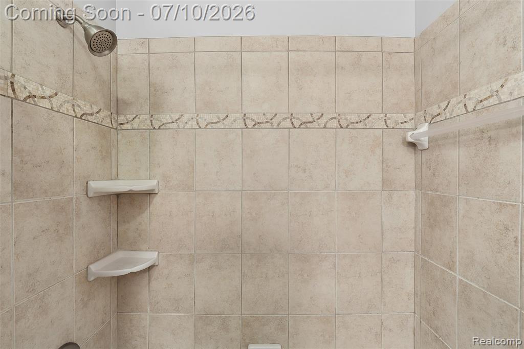 42698 Keystone Lane, Canton, MI 48187 — Photo 13
