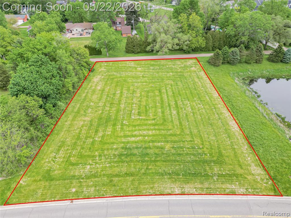 57735 New Hudson Drive, New Hudson, MI 48165