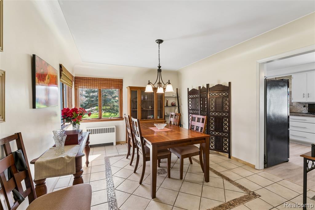 6214 Hugh Street, Burton, MI 48509 — Photo 27