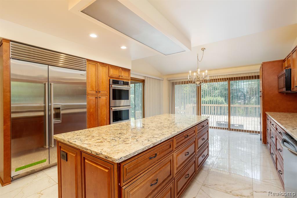 4421 PINEHURST Drive, West Bloomfield, MI — Photo 17