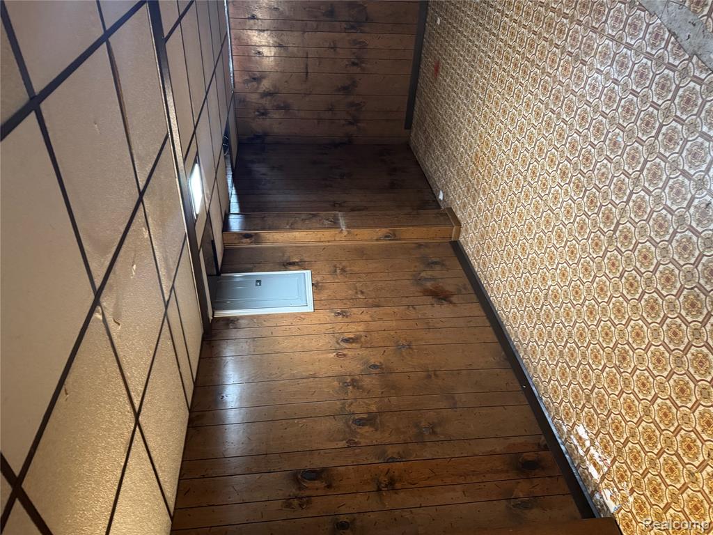 31263 Hayes Road, Warren, MI 48088 — Photo 26