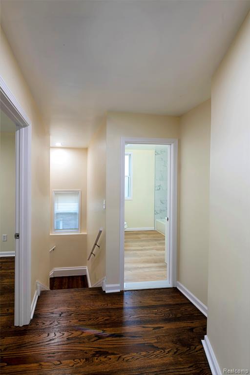 8087 Cloverlawn Street, Detroit, MI 48204 — Photo 11
