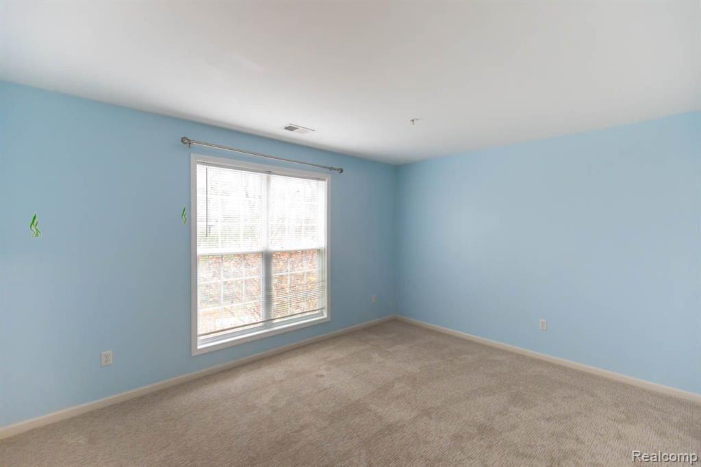 28460 CARLTON WAY Drive, Novi, MI 48377 — Photo 20