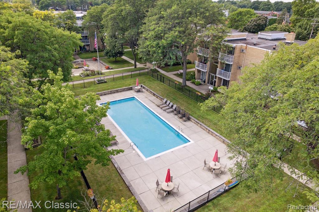 4905 CROOKS Road, A11, Royal Oak, MI 48073 — Photo 42
