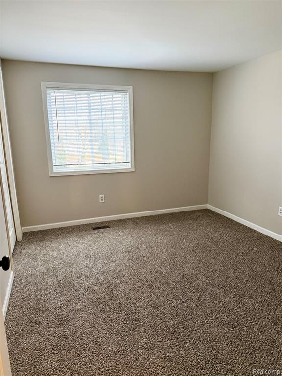 16006 Terrace Village Drive, Taylor, MI 48180 — Photo 3