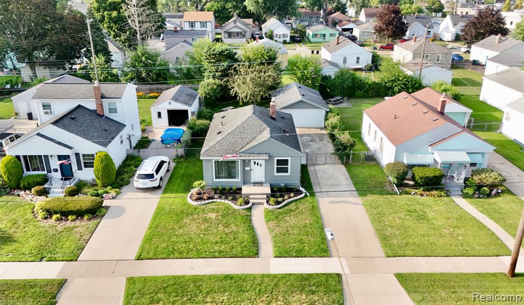80 Tecumseh Street, Clawson, MI — Photo 32