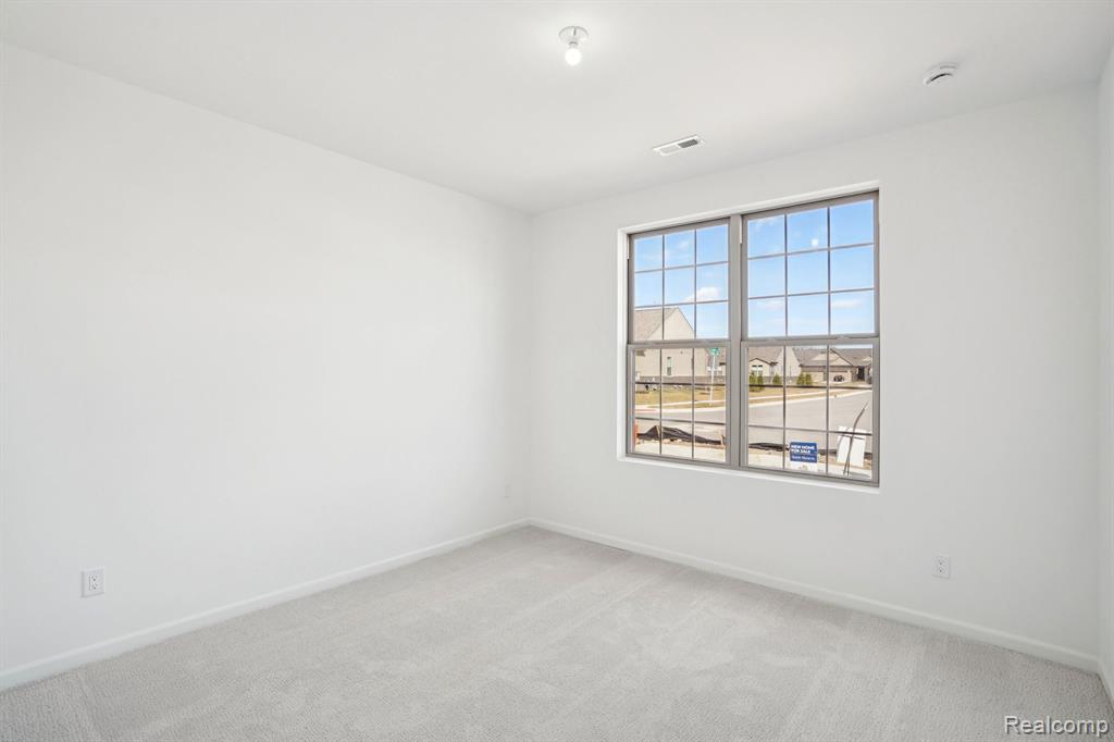 807 Kelpie Drive, Ann Arbor, MI 48108 — Photo 15