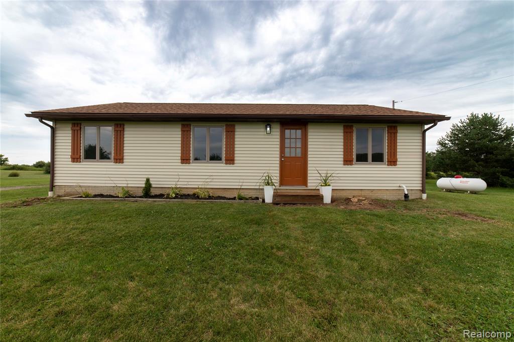 8410 Smith Road, Gaines Vlg, MI 48436 — Photo 33