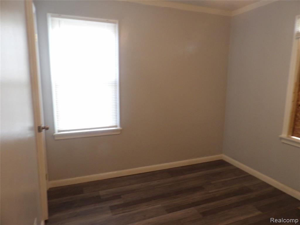 11035 Portlance Street, Detroit, MI 48205 — Photo 5