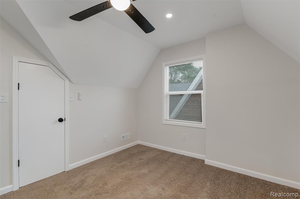13327 Maiden Street, Detroit, MI 48213 — Photo 18
