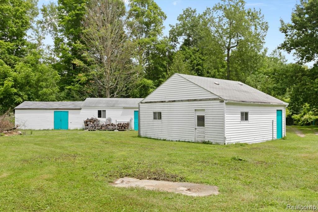 1615 N Lakeshore Road, Port Sanilac, MI 48469 — Photo 32
