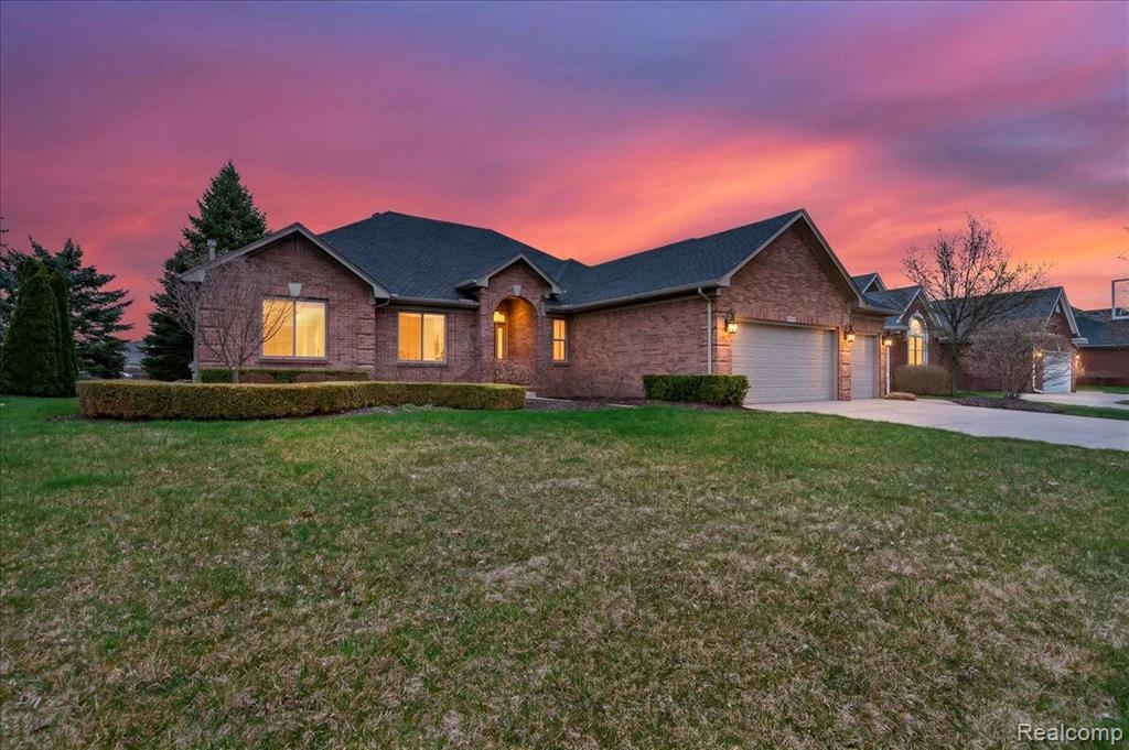 20196 Huron Drive, Clinton Twp, MI 48038 — Photo 3