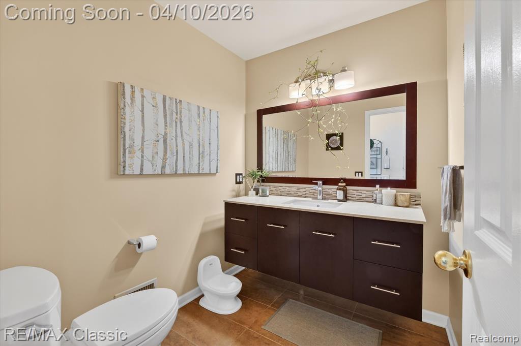 7394 Water Oaks, West Bloomfield, MI 48324 — Photo 21