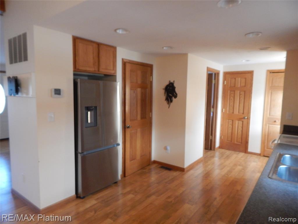 10321 E Lovejoy Road, Perry, MI 48872 — Photo 21