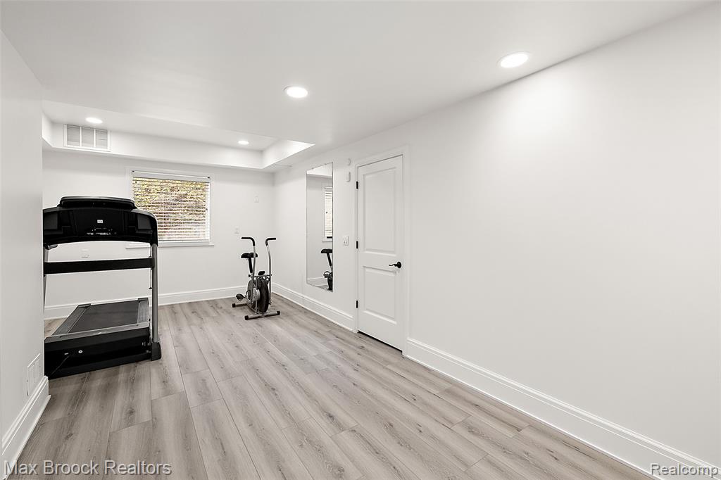 7515 Hiddenbrook Lane, Bloomfield Hills, MI 48301 — Photo 55