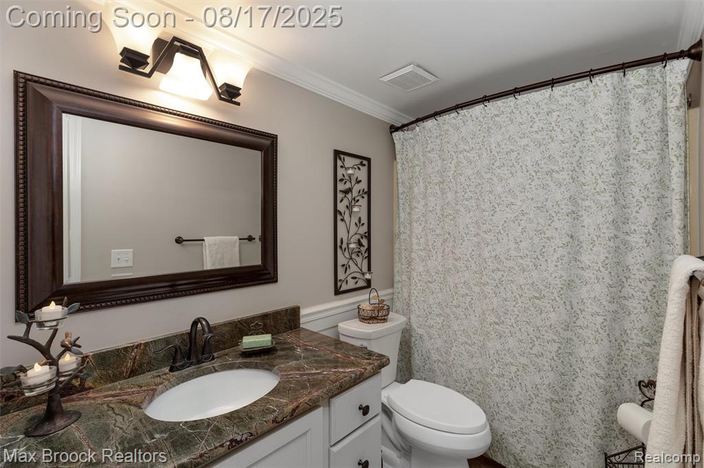 7680 Hudson Court, Dexter, MI 48130 — Photo 10