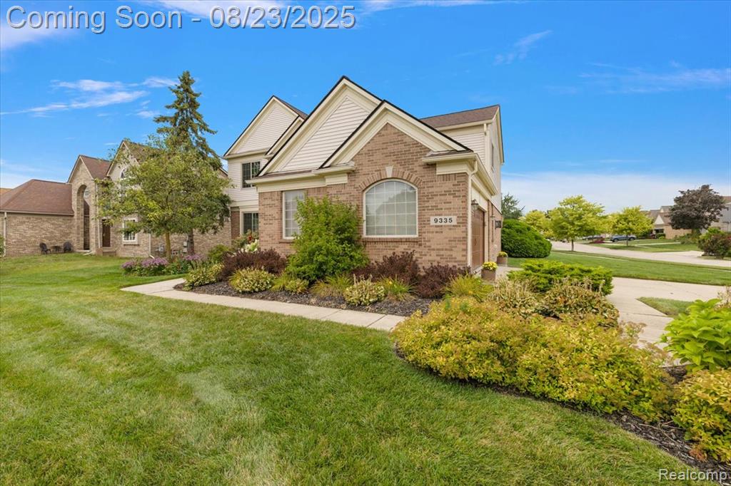 9335 W Walden Drive, Van Buren, MI 48111 — Photo 8