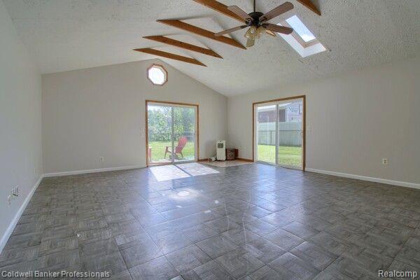 4127 RANDOLPH Street, Wayne, MI 48184 — Photo 12