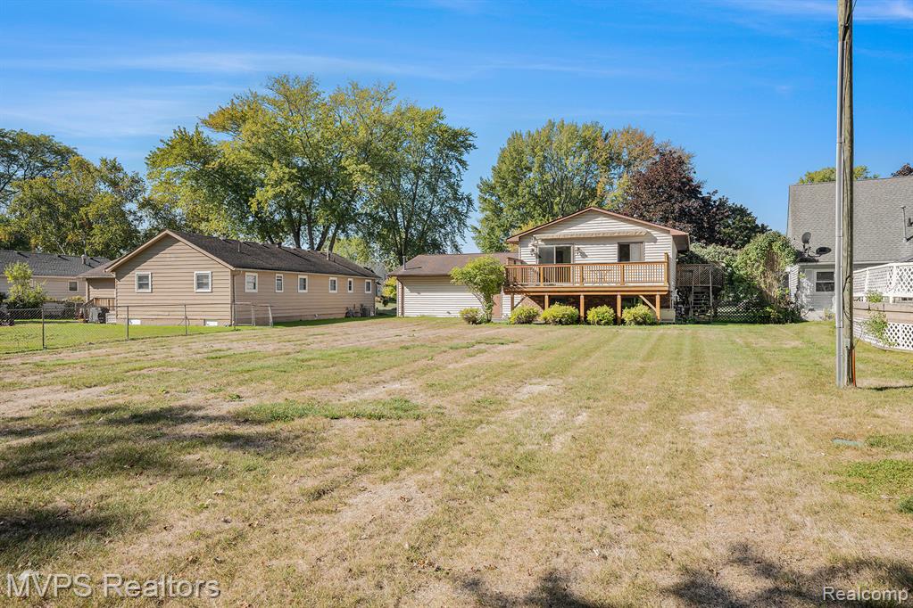 47812 Forbes Drive, New Baltimore, MI 48047 — Photo 21
