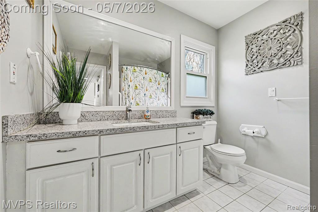 936 Wildbrook Lane, Lake Orion, MI 48362 — Photo 21