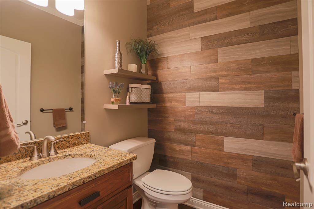 55761 Timbers Edge Drive, Shelby Twp, MI 48316 — Photo 16